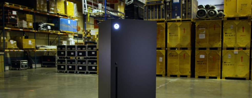 Microsoft устроила розыгрыш оформленного в виде Xbox Series X холодильника