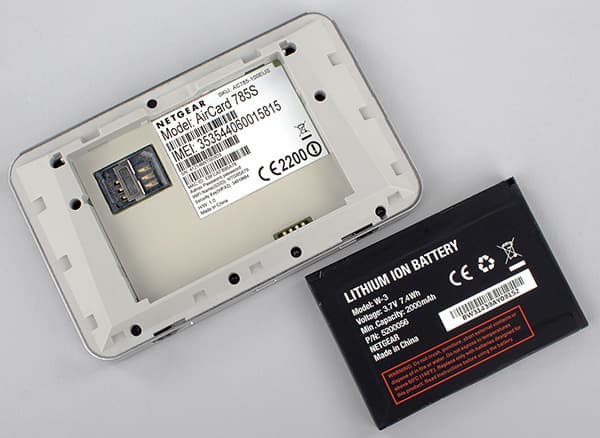 Внешний вид роутера Netgear AirCard 785 Внешний вид роутера Netgear AirCard 785