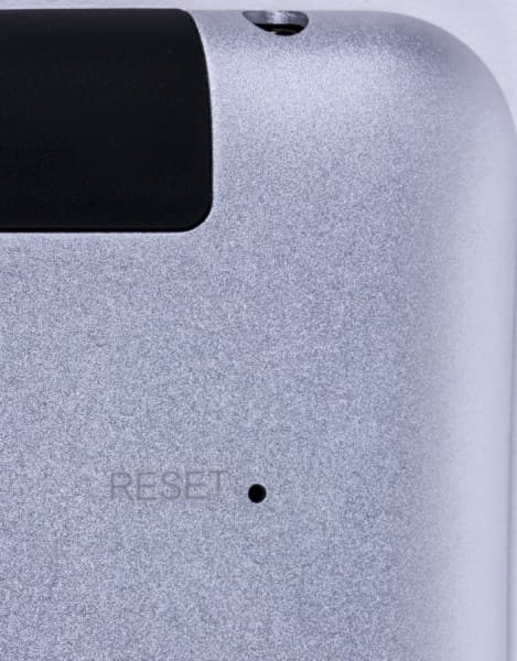 Дизайн планшета Highscreen Alpha Tab