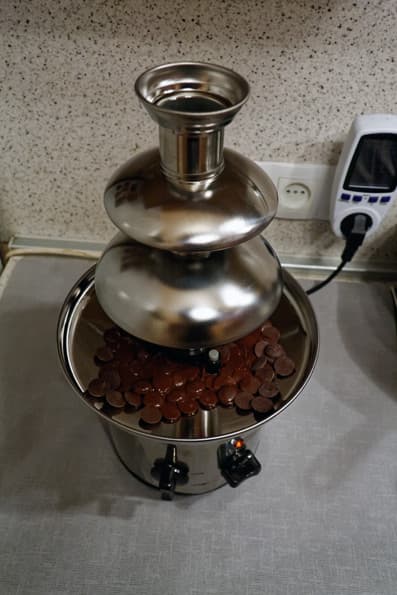 Шоколадный фонтан Clatronic SKB 3248