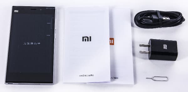 Комплект поставки Xiaomi Mi3 Комплект поставки Xiaomi Mi3