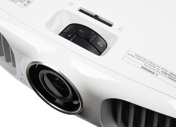 Проектор Epson EH-TW5900, регулировки объектива Проектор Epson EH-TW5900, регулировки объектива