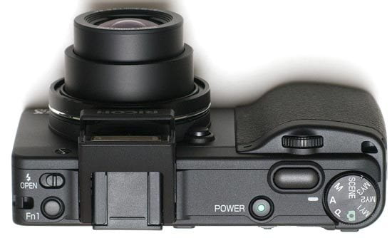 RICOH GX200
