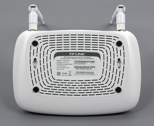 Внешний вид TP-Link TL-WR842ND(RU) Внешний вид TP-Link TL-WR842ND(RU)
