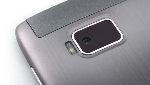 Внешний вид тыловой камеры планшета Acer Iconia Tab A500