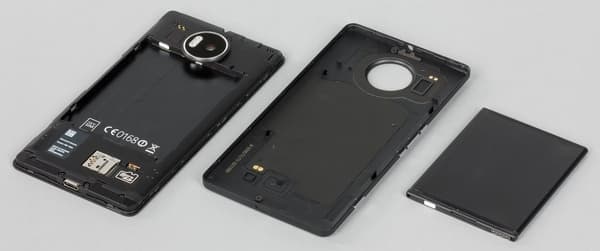 Конструкция Microsoft Lumia 950 XL