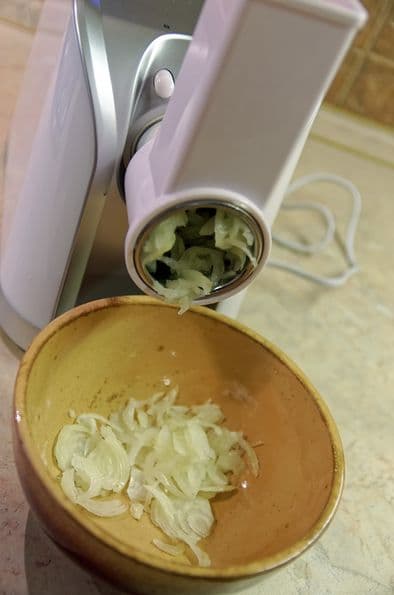 мясорубка Redmond RMG-1203-8