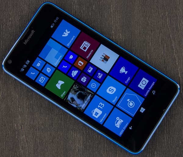 Внешний вид Microsoft Lumia 640