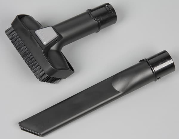 Пылесос Redmond RV-UR340, комплект малых насадок