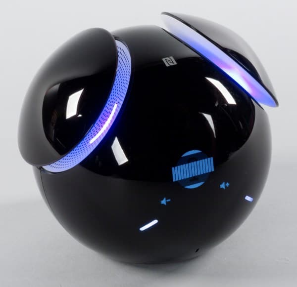 Дизайн колонки Sony BSP60