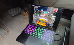 Иммерсивно: блогер переделал старую Honda в авто-геймпад для Need for Speed