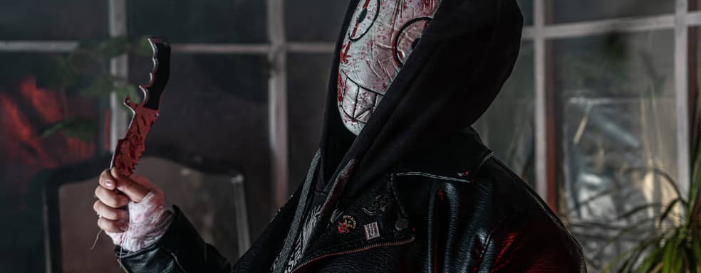 «Имя мне Легион, ибо нас много»: косплеер превратился в Фрэнка Моррисона из Dead By Daylight